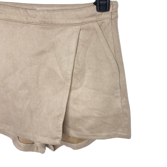 Missguided mini skort size 4 faux suede blush - Picture 2 of 3